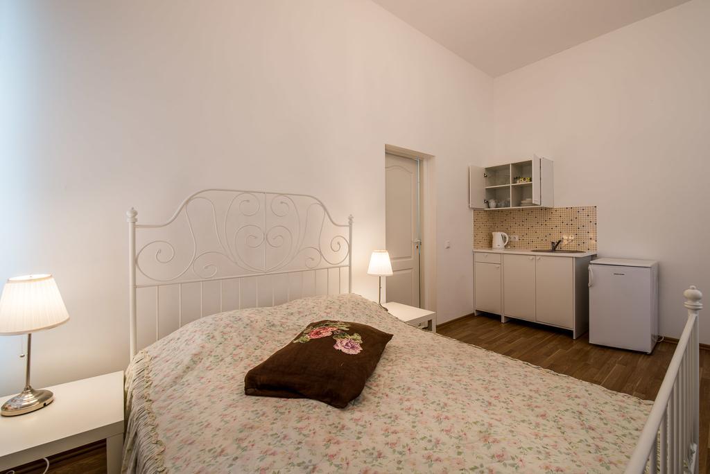 White Amber Apartment Liepaja Luaran gambar