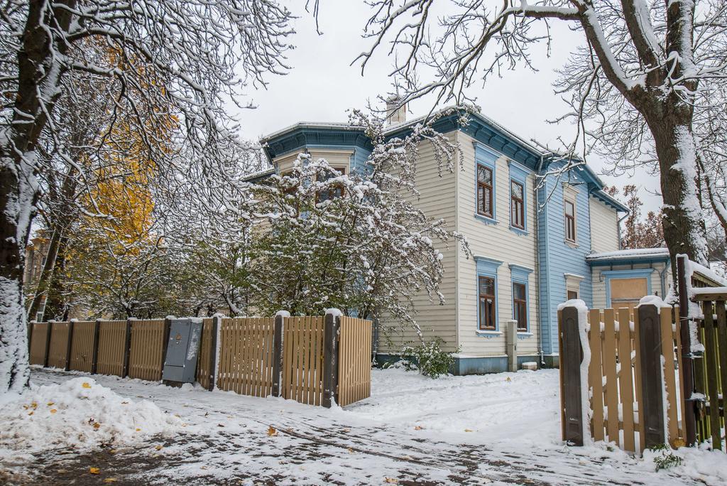 White Amber Apartment Liepaja Luaran gambar